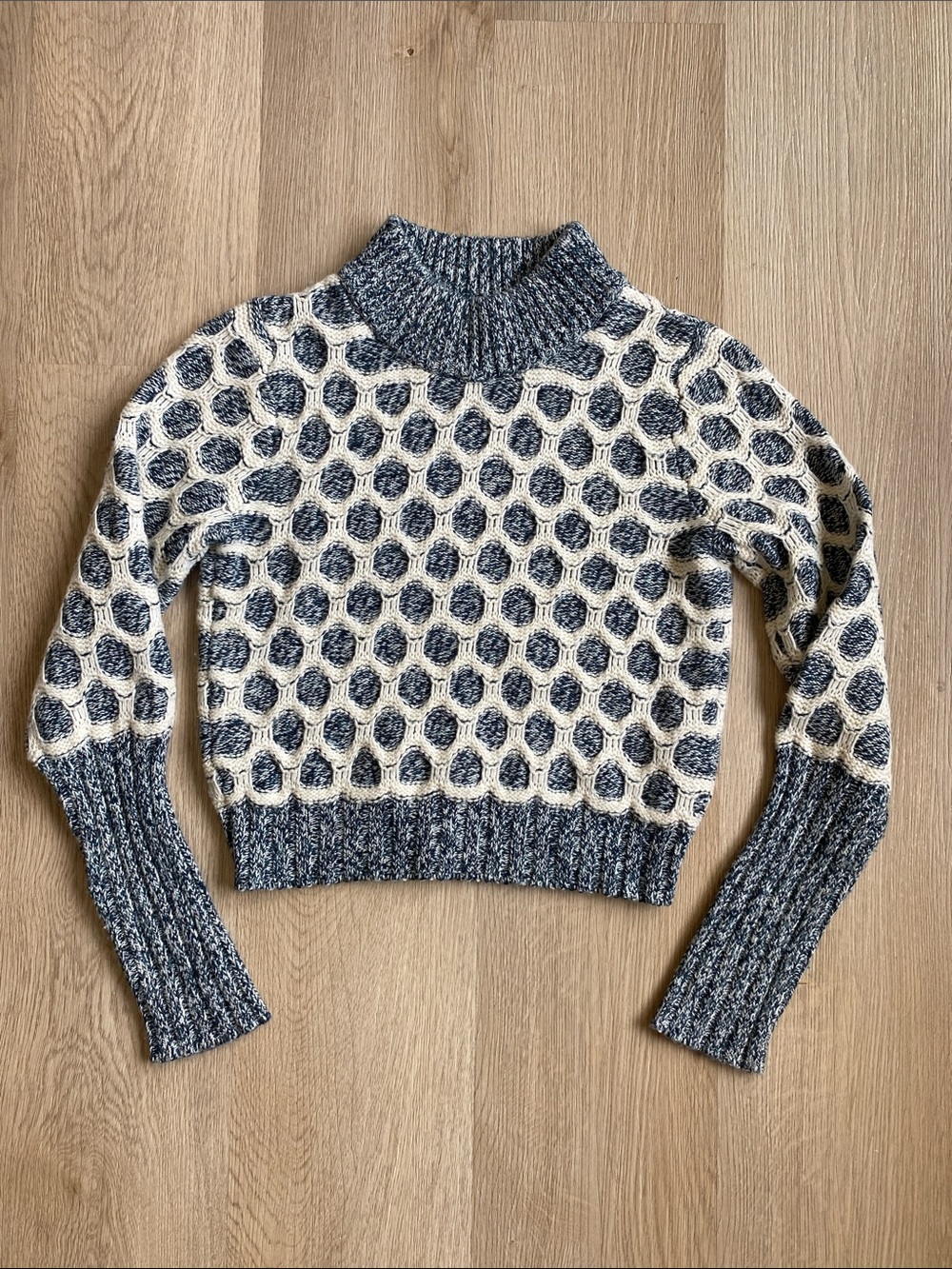 Club Monaco Honeycomb Knit Cropped Mock Neck Sweater Wool Alpaca Blue Ivory S - Picture 2 of 11
